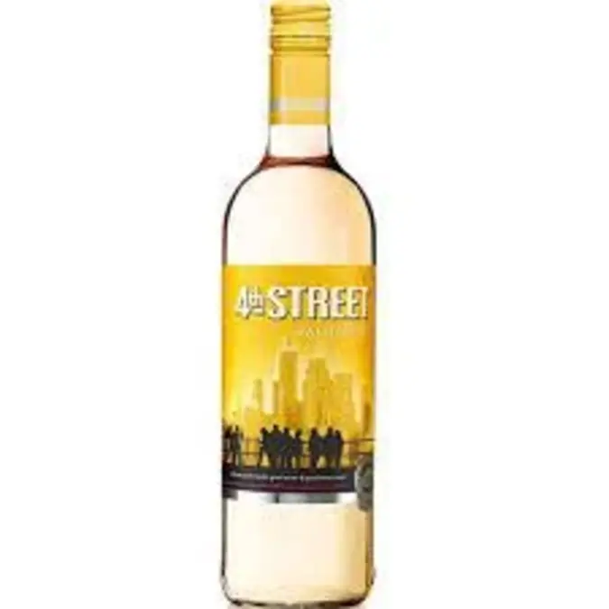 4Th Street Sweet White 750ml
